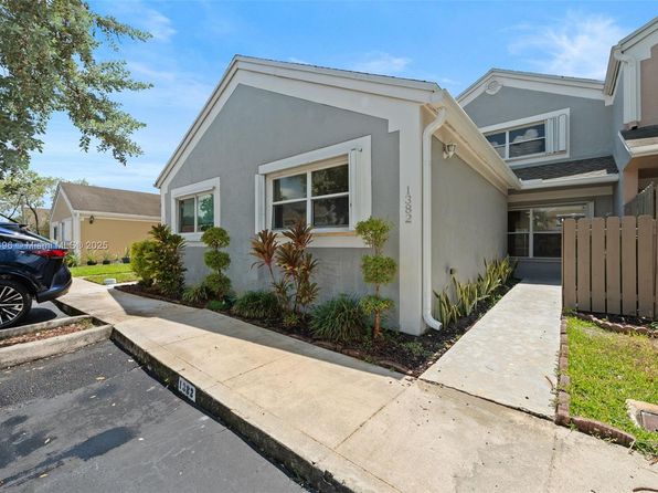 1382 NW 123rd Ave