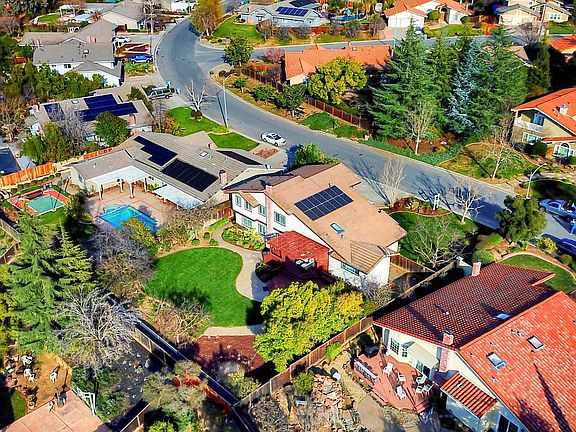 5th image of 3153 Royal Meadow Ln