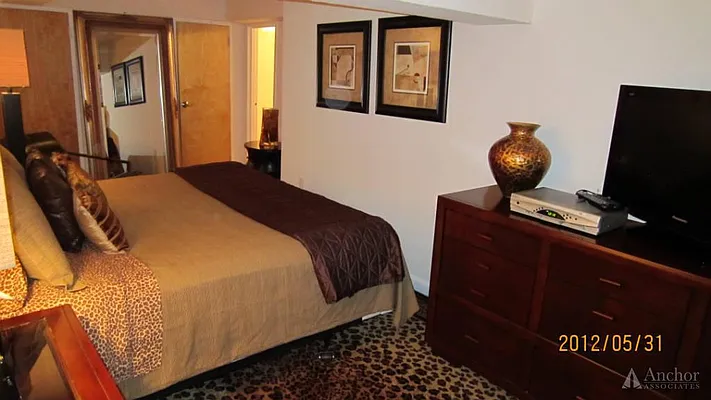 Rented by Anchor Associates | media 36