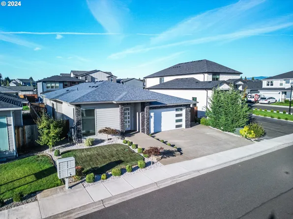 12104 NE 113th St, Vancouver, WA 98662