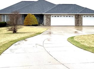 N5731 Frances Cir, Albany, WI 53502