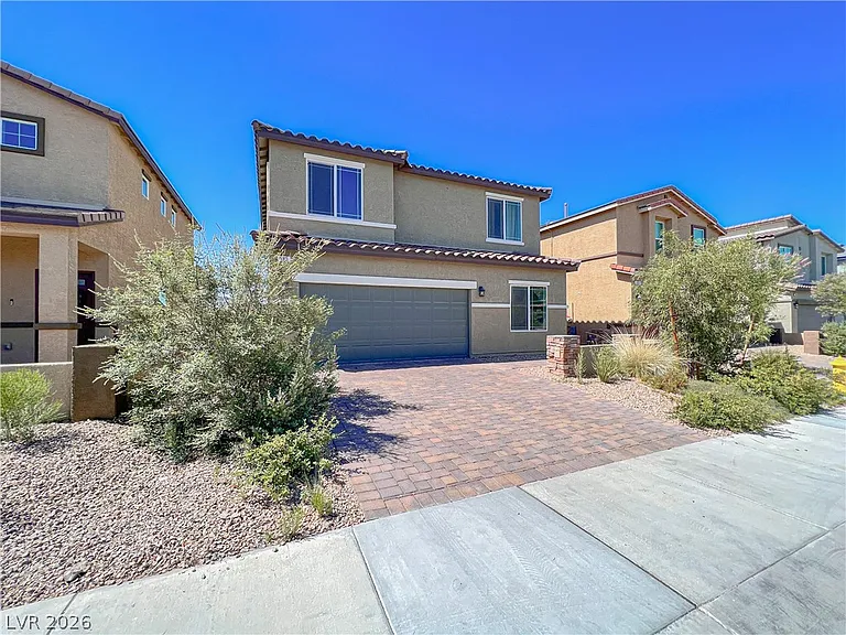 385 Canyon Mist Ct — Photo 2