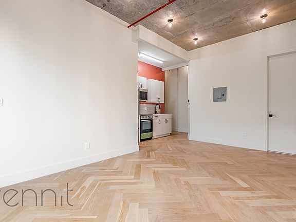 4th image of 197 Humboldt St #2A