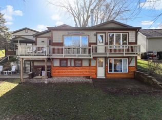 234 Sleepy Hollow Rd, Fall River, WI 53932