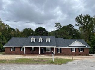 260 Country Springs Dr, Sumter, SC 29150