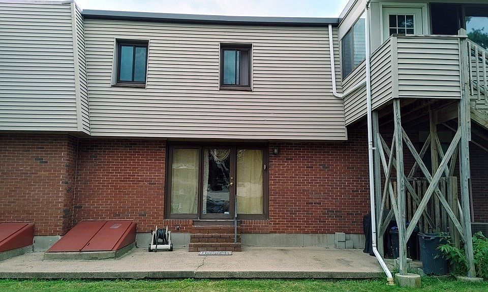 6 Beekman Pl 6, Agawam, MA 01001 MLS 73150570 Zillow