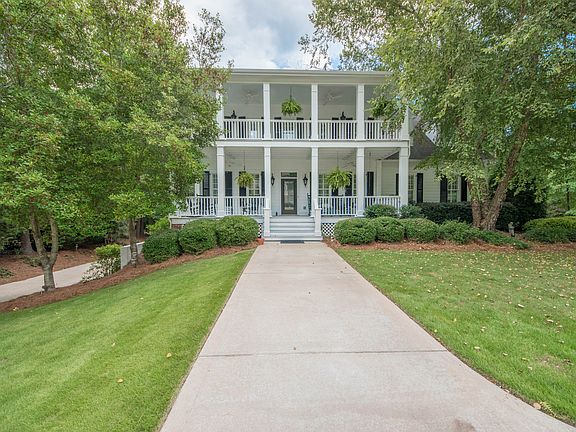4th image of 105 Tarragon Dr