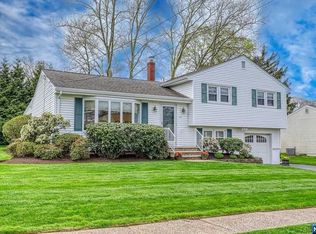 43 Chandler Dr, Emerson, NJ 07630