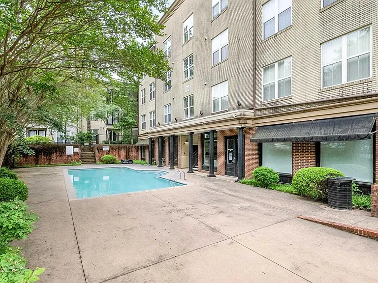 760 Walker Sq #3C — Photo 29