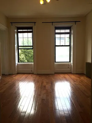 Rented by Level Group | media 52