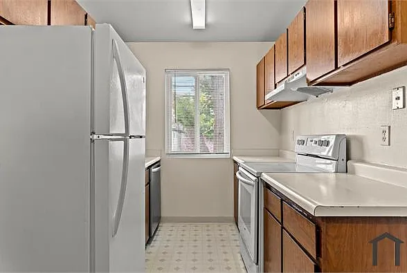 1 bed, 800 sqft, $2,350 — Photo 4