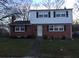903 Rahway Dr, Newark, DE 19711
