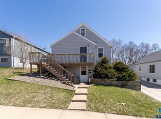 402 S Wayland Ave, Sioux Falls, SD 57103