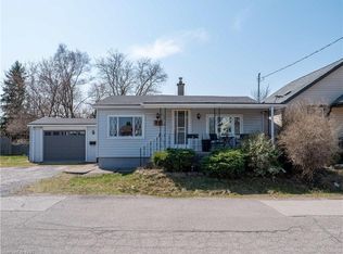 22 Inglewood Rd, Saint Catharines, ON L2P2C4