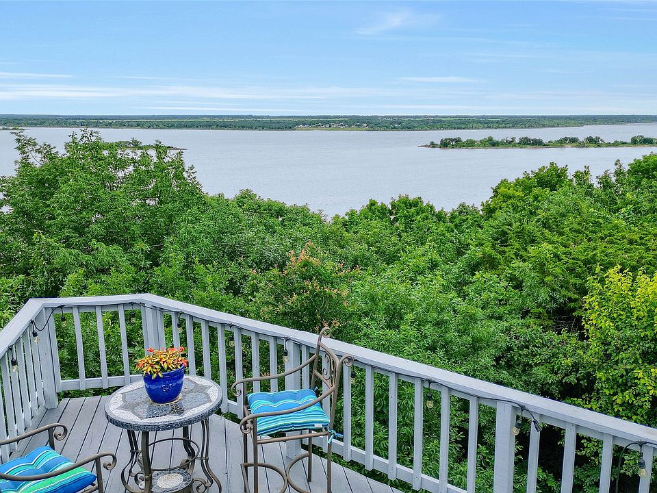 1st image of 218 Island View Dr