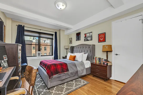 Rented by Brown Harris Stevens | media 26