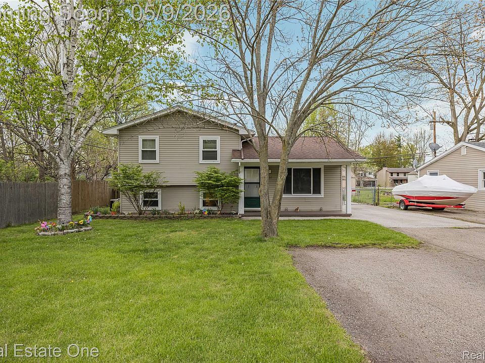 1st image of 537 Woodbridge Cir