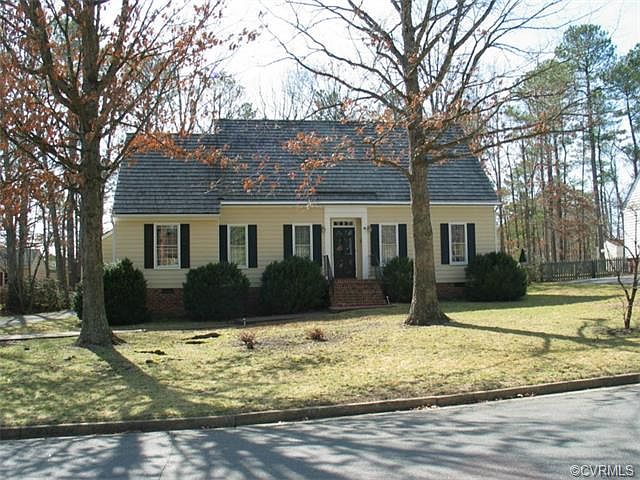 1st image of 2108 Willowick Ln