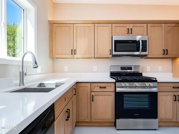 3003 N Flanwill Blvd, Tucson, AZ 85716