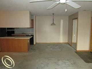 3rd image of 9668 Sawgrass Ct