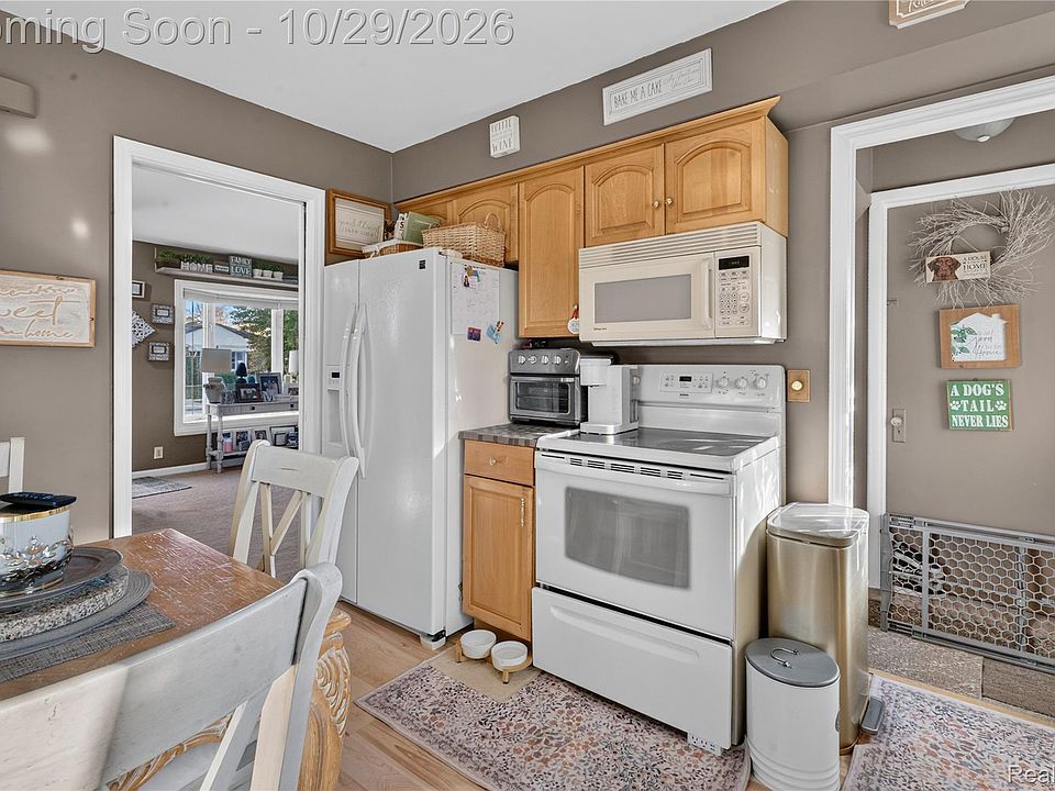8394 Mayfair St, photo 11