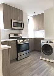 Rented by Realty 2000 Associates Ltd