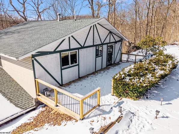 499 W Run Rd, Morgantown, WV 26508