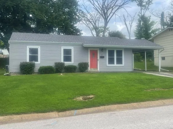 9 Circle Dr, Union, MO 63084
