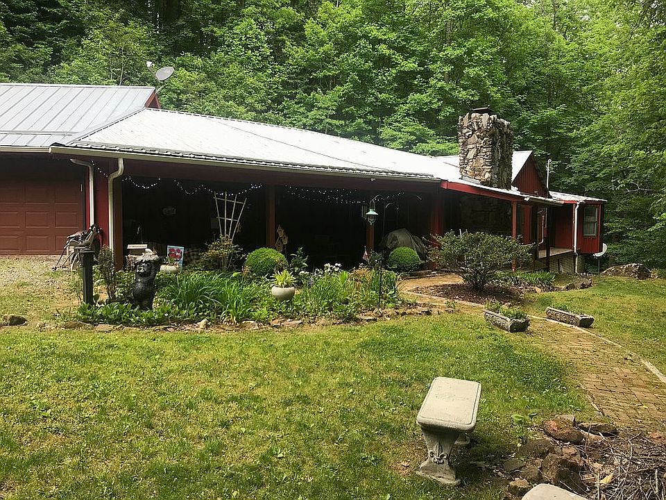 1st image of 8 Quiet Forest Ln