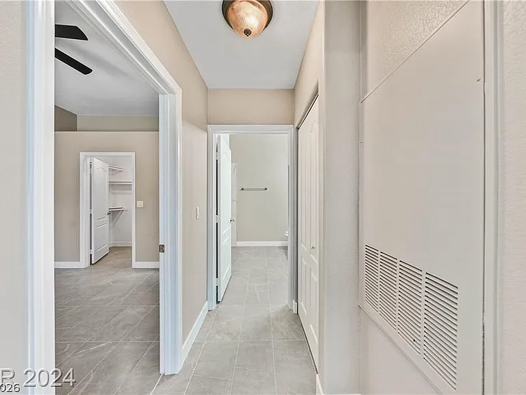 2305 W Horizon Ridge Pkwy #1411 — Photo 12