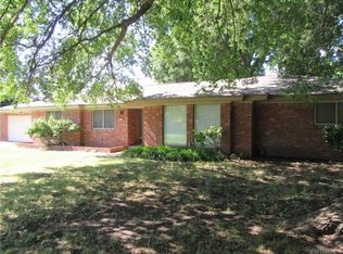 9715 E 13th Pl, Tulsa, OK 74128