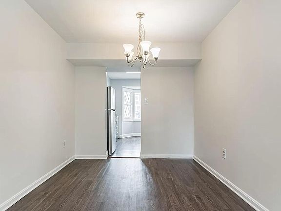 4th image of 7853 W Point Ct