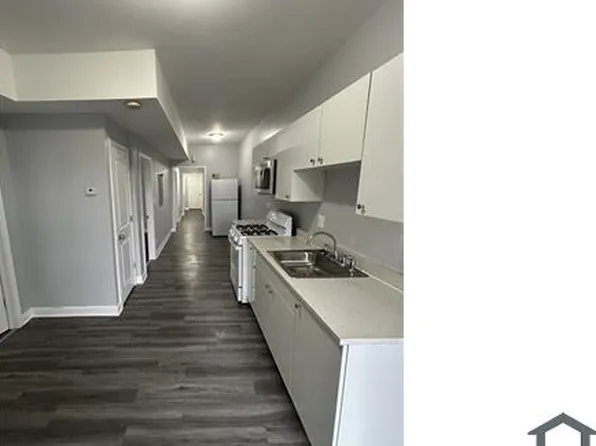 4207 W Gladys Ave, Chicago, IL 60624