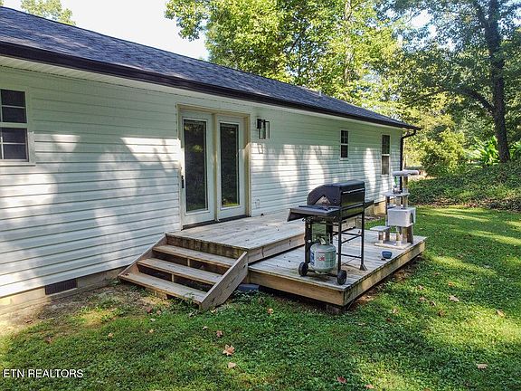 5th image of 368 County Road 360