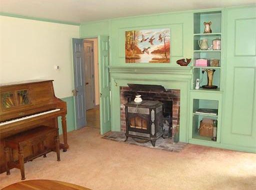 5th image of 24 Pine Hill Ave