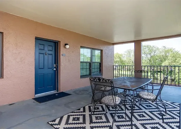6100 Gulfport Blvd S #317 — Photo 13