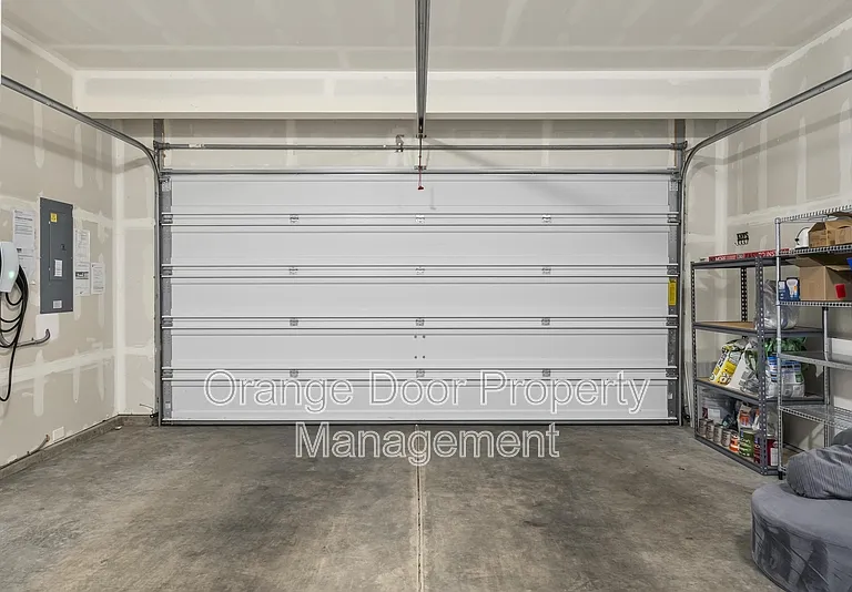 18311 SE 248th St — Photo 38