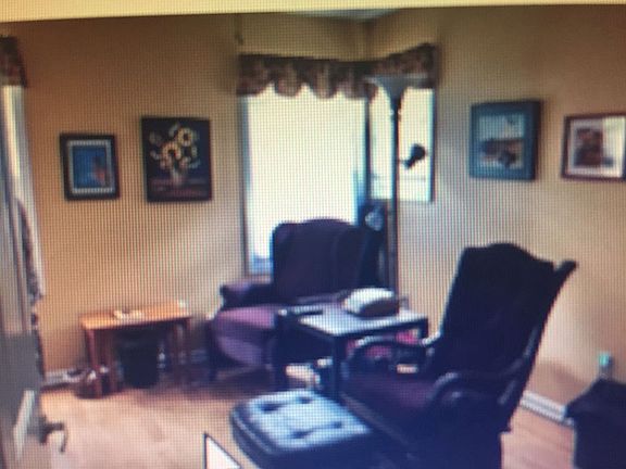 2nd bedroom or TV/ Computer 