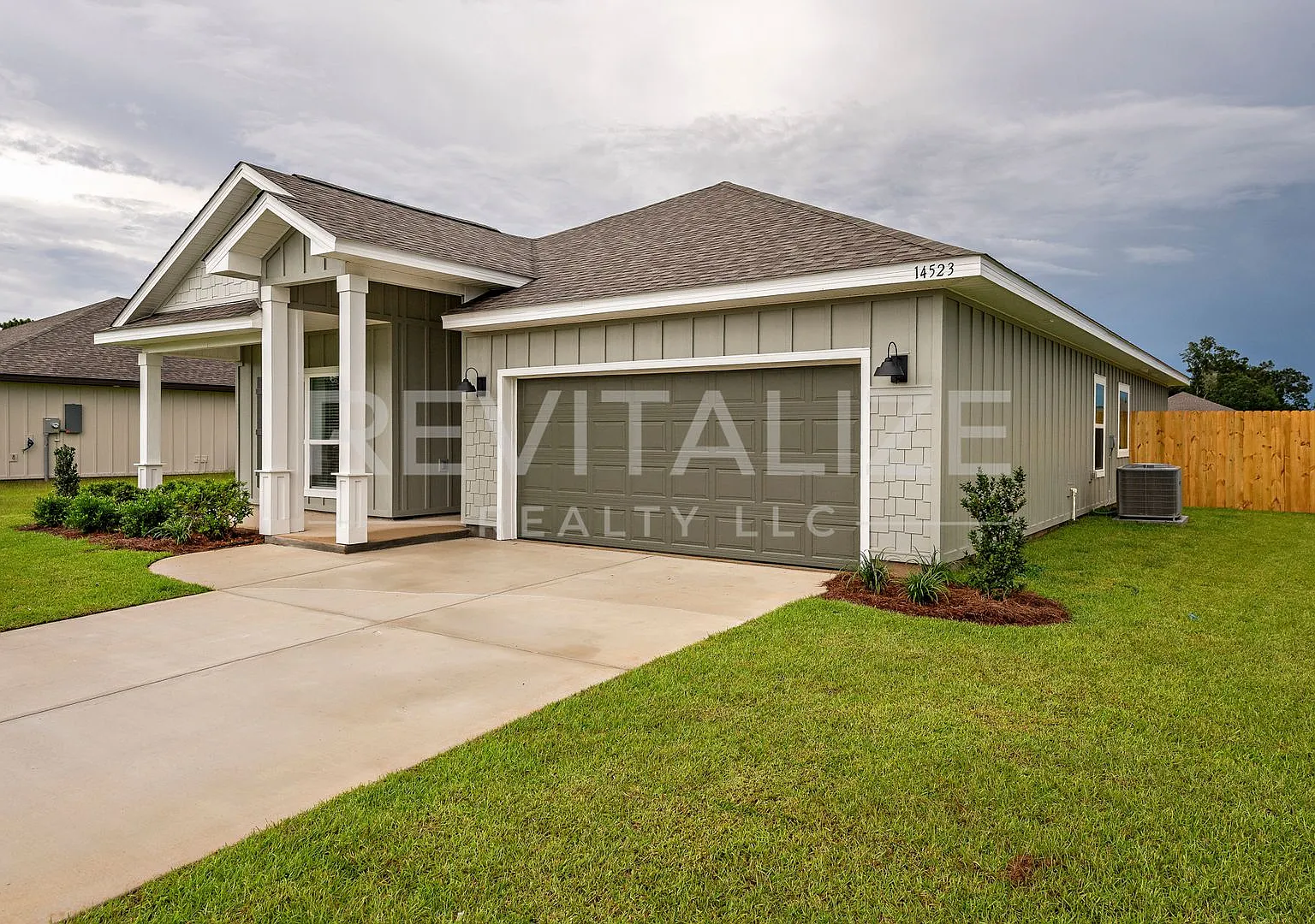 Foley Rental Smart Tech Luxury Living — Photo 3