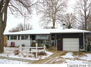 324 Kenyon Dr, Springfield, IL 62704