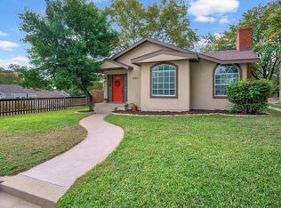 4101 Locke Ave, Fort Worth, TX 76107