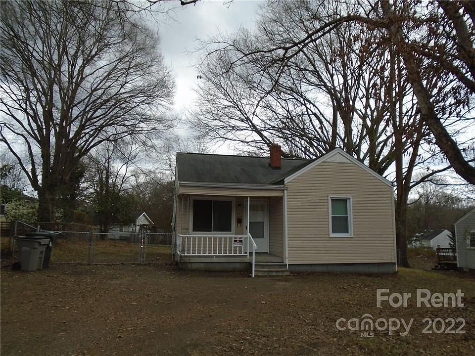 1st image of 524 N Scruggs St