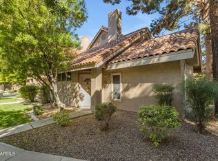 1633 E Lakeside Dr UNIT 9, Gilbert, AZ 85234