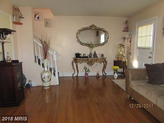 2nd image of 14498 Brentwood Ct