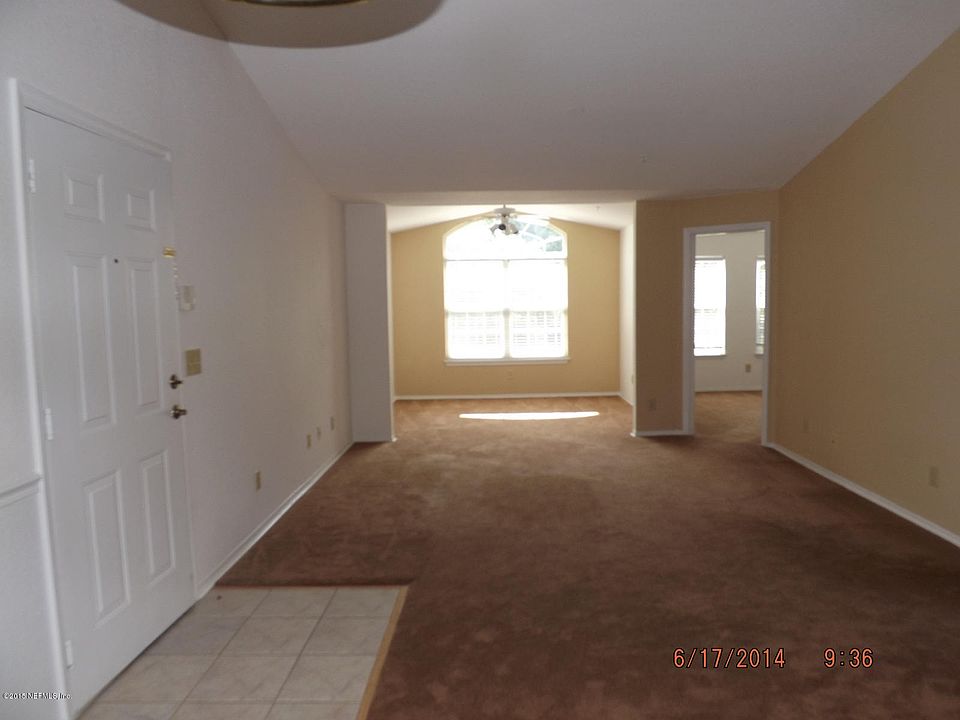 1st image of 13810 N Sutton Park Dr #1220