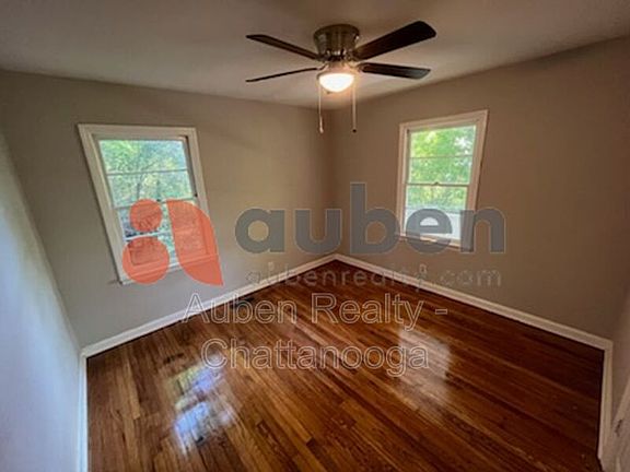 5th image of 54 Wilburger St