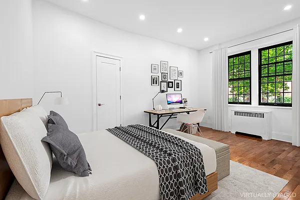 Sold by Compass | media 5