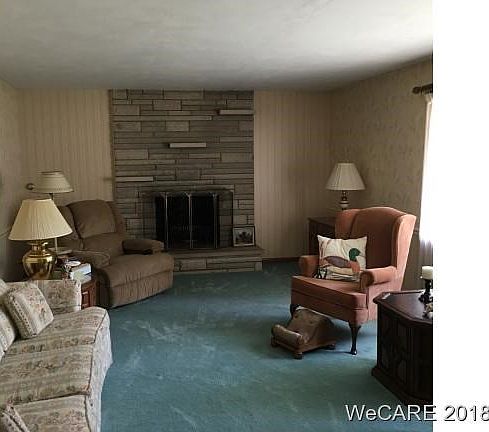 4th image of 2679 W Elm St