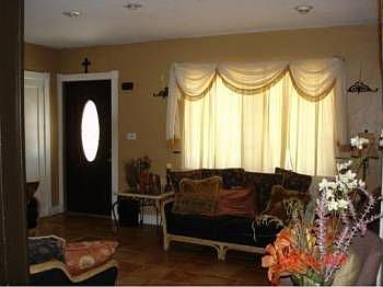 2nd image of 6881 SW 49th St