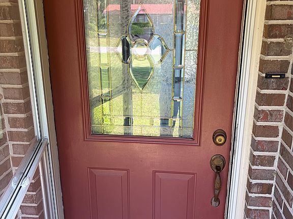 2nd image of 502 Duval Dr